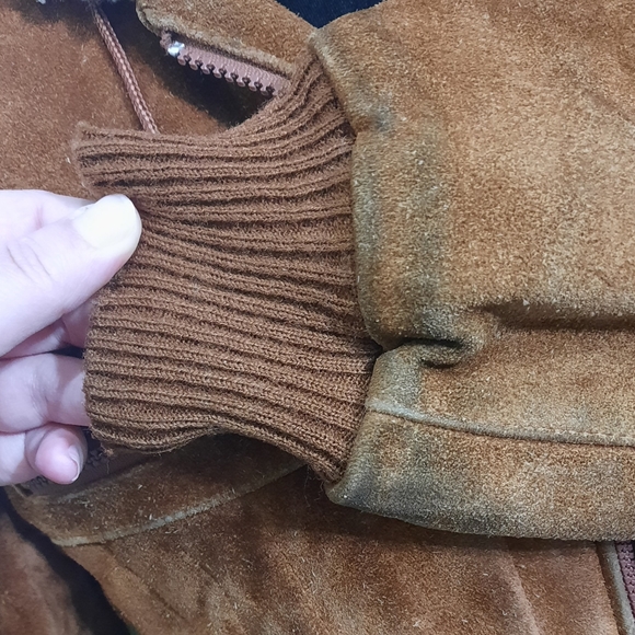 ~{Montgomery Ward}~ Vintage sherpa lined suede leather jacket. - Picture 11 of 13